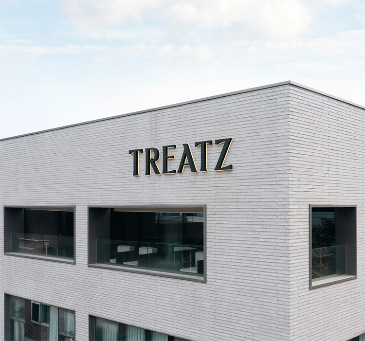 청담 프라미엄 스파, TREATZ